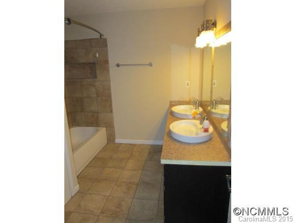 23 Go Way - Photo 16