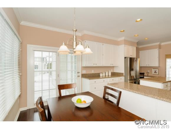 84 Hillcrest Dr - Photo 5