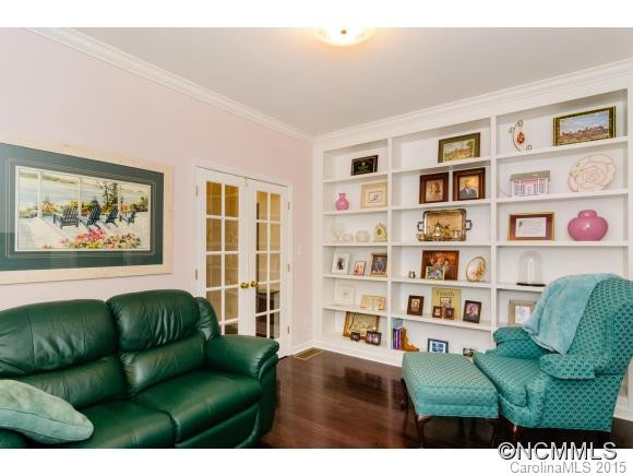 84 Hillcrest Dr - Photo 8
