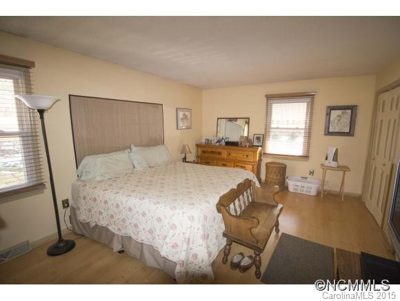 25 Fairfield - Photo 6