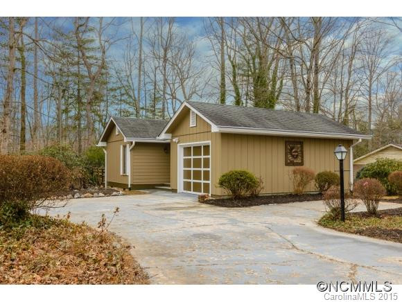 119 W. Sweetbriar Lane - Photo 2