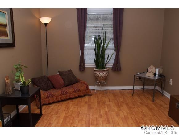 516 Melrose Avenue Ext. - Photo 18