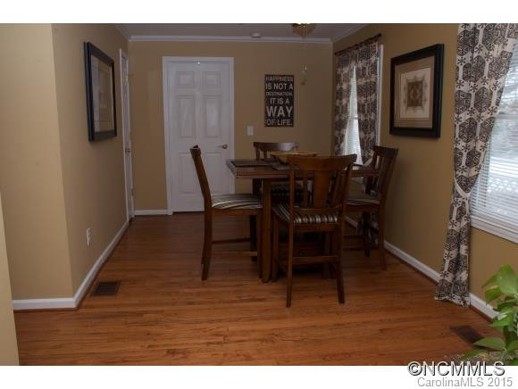516 Melrose Avenue Ext. - Photo 6