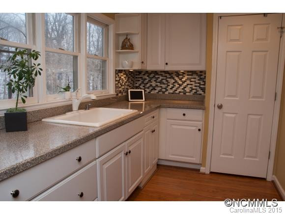 516 Melrose Avenue Ext. - Photo 8