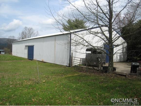 1373 Everett Road - Photo 4