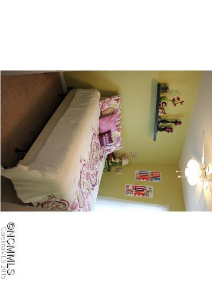 28 Daphne Drive - Photo 11