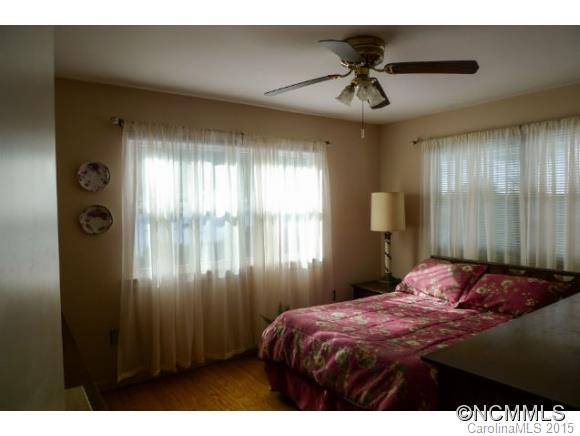 92 Briarwood Lane - Photo 11