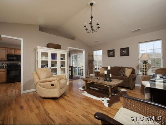 104 TREE HAVEN BOULEVARD - Photo 2
