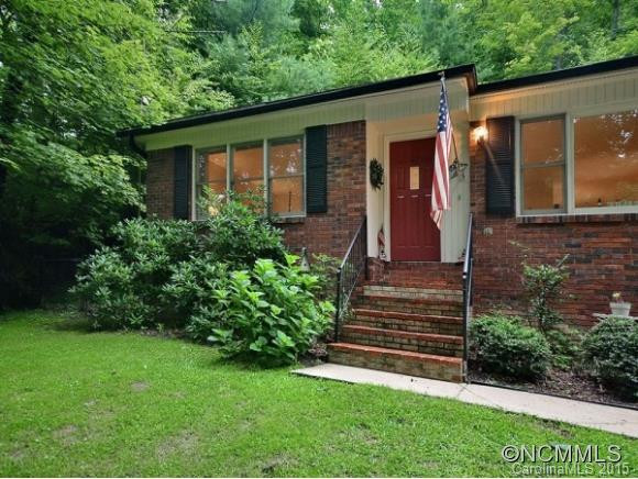 234 HAYWOOD KNOLLS DRIVE - Photo 2