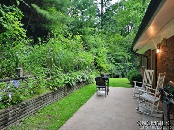 234 HAYWOOD KNOLLS DRIVE - Photo 18