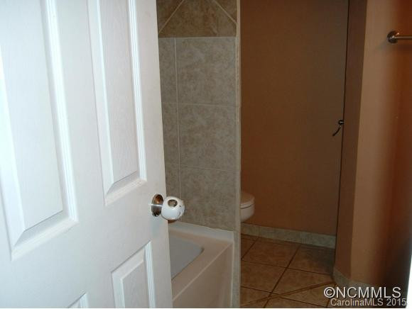  - Photo 9