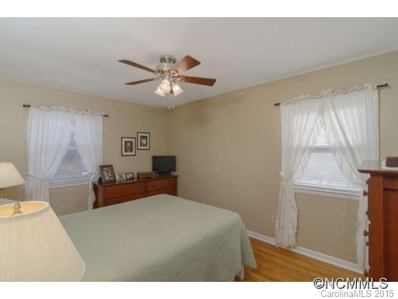 306 Foxcroft - Photo 12