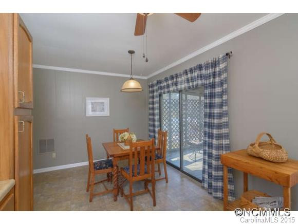306 Foxcroft - Photo 4