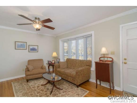 306 Foxcroft - Photo 5