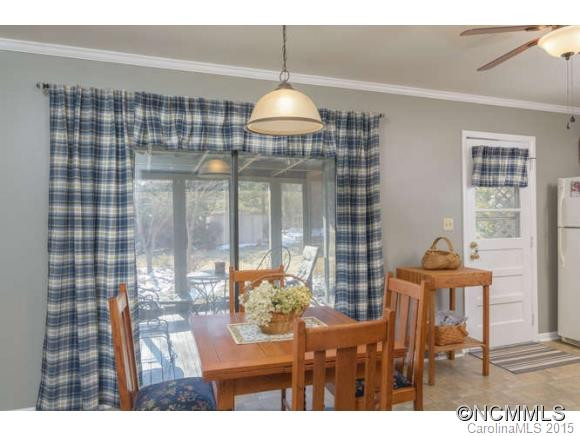 306 Foxcroft - Photo 7