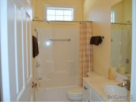 617 CARRIAGE COMMONS DR - Photo 13