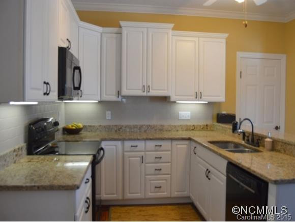 617 CARRIAGE COMMONS DR - Photo 7