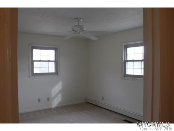 104 Sherwood Dr - Photo 13