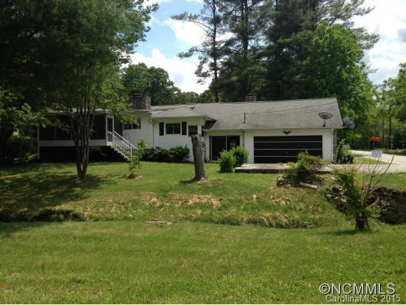 533 Whispering Hills Drive