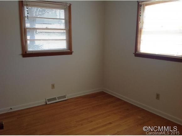 115 Chapman Drive - Photo 12