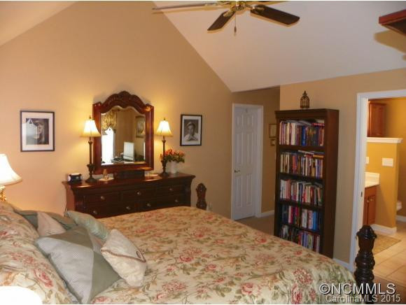 243 Regal Knolls Drive - Photo 15