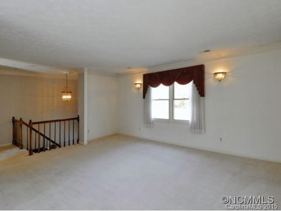 24 FOX HOLLOW COURT - Photo 15