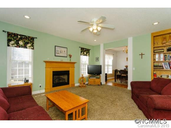 3 VIEWPOINTE LANE - Photo 6