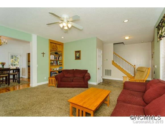 3 VIEWPOINTE LANE - Photo 7