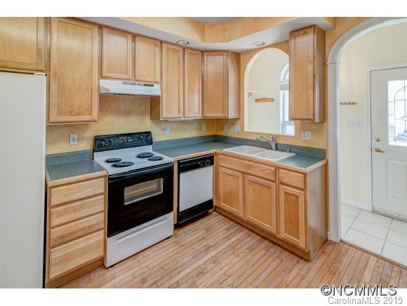123 Shadowbrook Drive - Photo 6