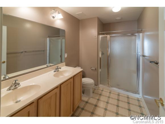 123 Shadowbrook Drive - Photo 8