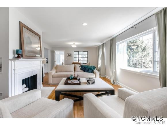 553 Lakeshore Dr. - Photo 2