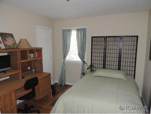 106 Pinetree Dr - Photo 7
