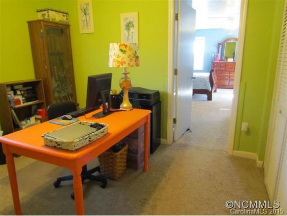 322 Genesis Circle - Photo 12
