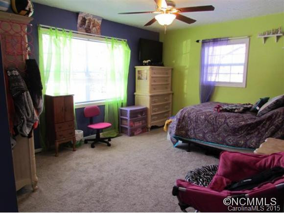 322 Genesis Circle - Photo 13
