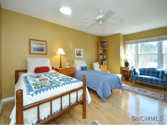 7 Laurel Place Drive - Photo 13