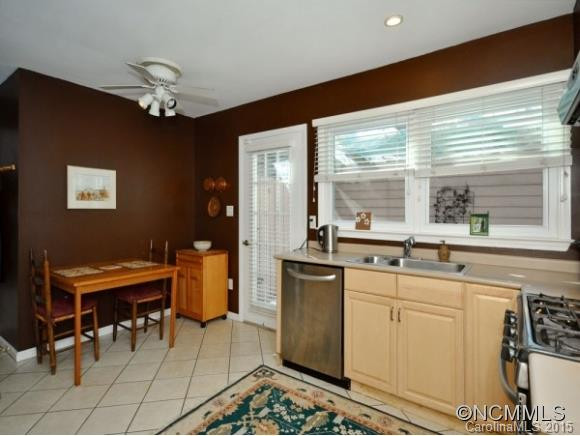 7 Laurel Place Drive - Photo 7