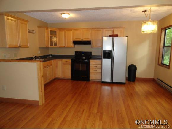 11 SHIRLEY DRIVE - Photo 3