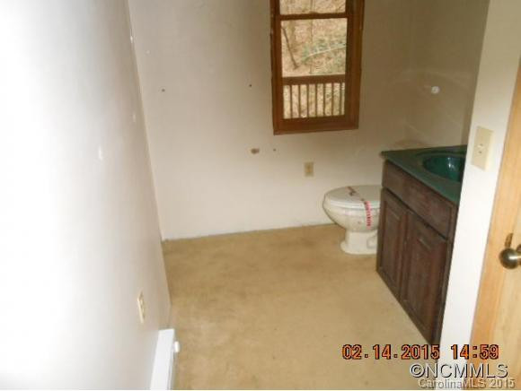  - Photo 12