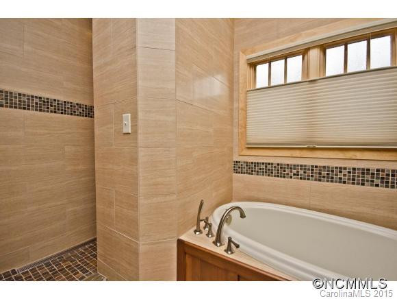2839 Catawba Falls Pkwy - Photo 18