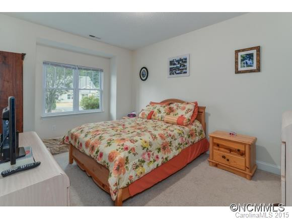 66 Fox Briar Drive - Photo 10