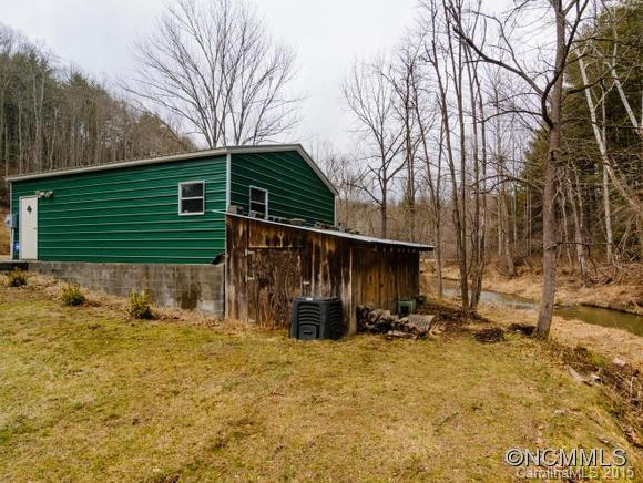 99 Sandy Mush Creek Rd - Photo 16