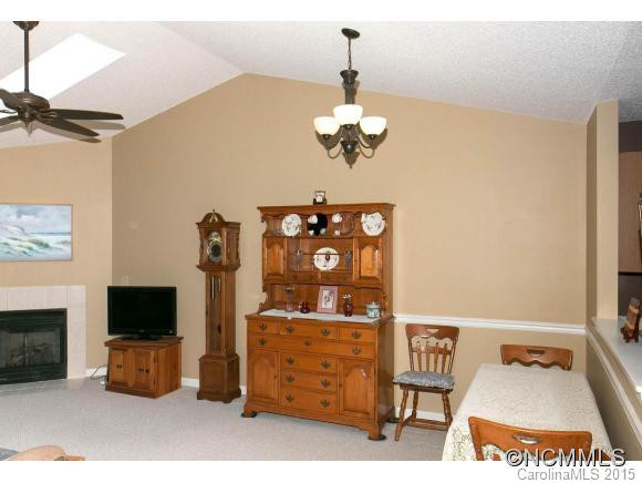 2104 Deermouse Way - Photo 13