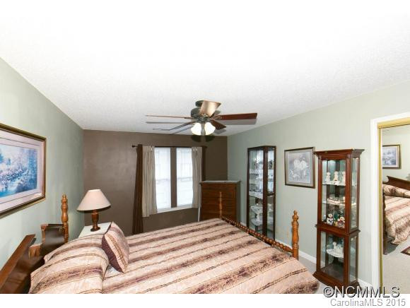 2104 Deermouse Way - Photo 16