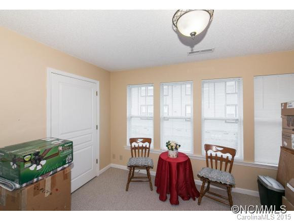 2104 Deermouse Way - Photo 10