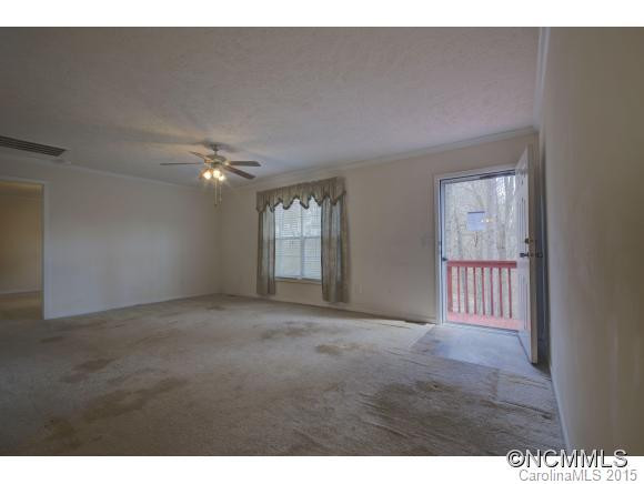173 Sawyer Lane - Photo 3