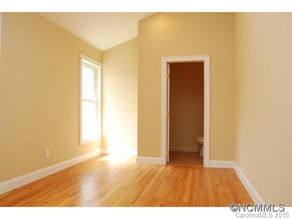42 Queens Court - Photo 7