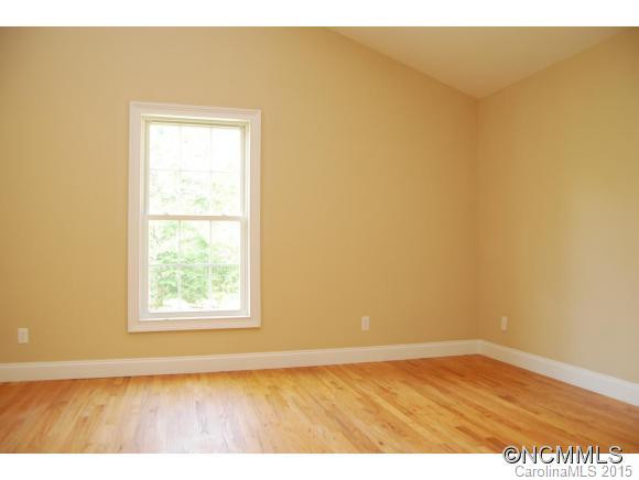 42 Queens Court - Photo 9