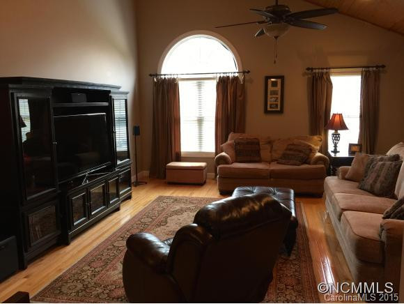 438 Nix Creek Church Road - Photo 7