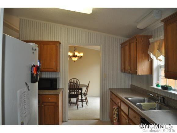 76 Rockdale Estates Way - Photo 8