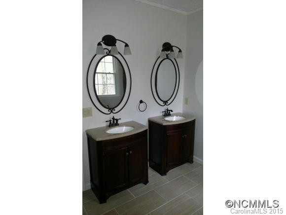 145 Laurelwood Drive - Photo 11